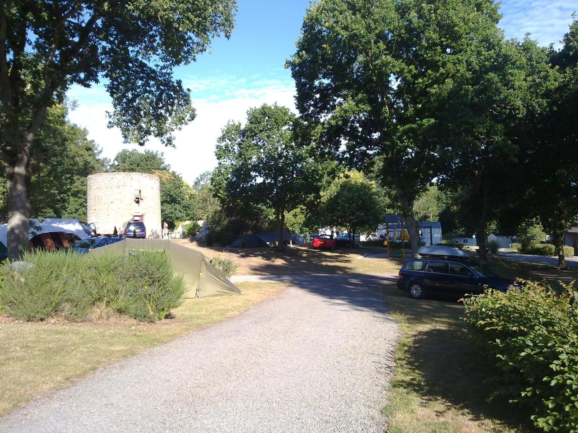 Camping Le Balcon De La Baie Saint-Marcan Exterior photo
