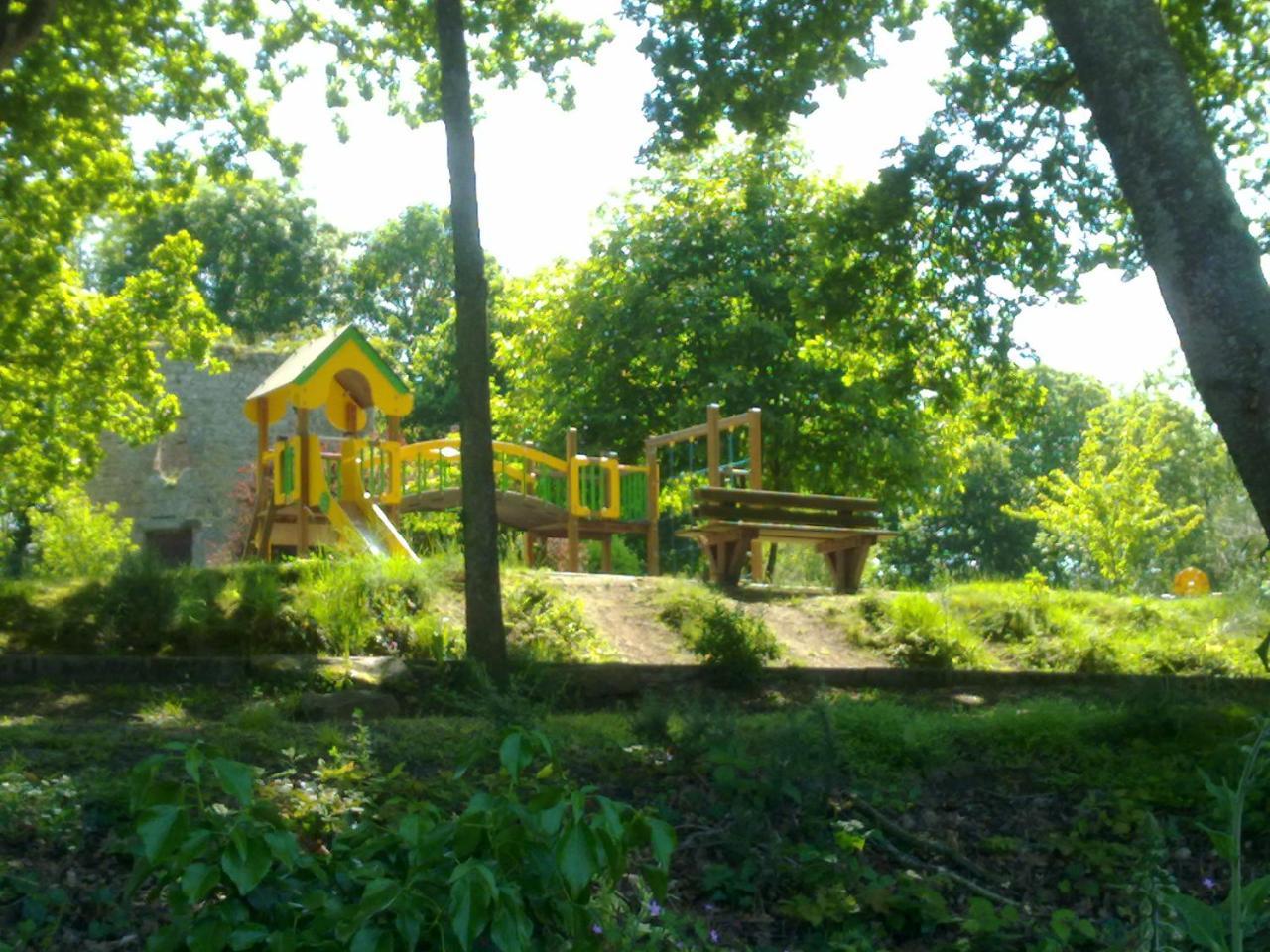 Camping Le Balcon De La Baie Saint-Marcan Exterior photo